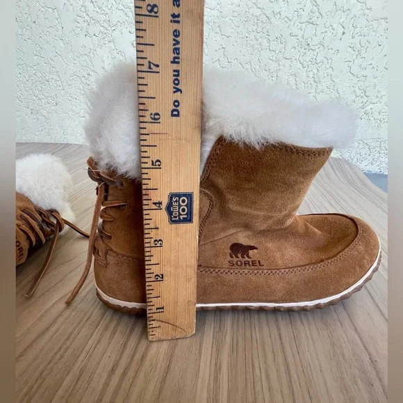 Sorel Women's Brown Boots with Cream Fur - Picture 12 of 14